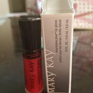 Mary Kay Lip Gloss Rock 'N' Red